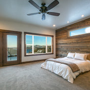 Shiplap Boards (10 Piece, Covers 33.33 to 50 sq ft)